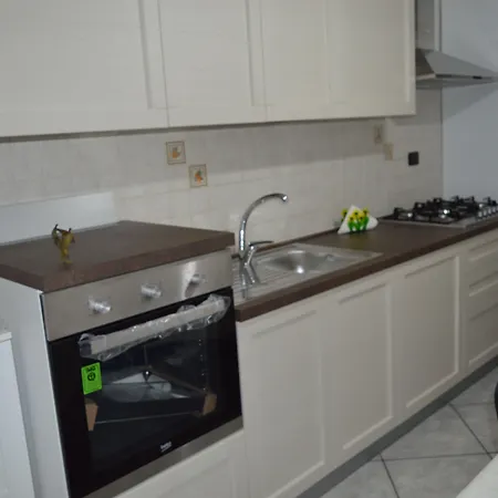Alojamento de Acomodação e Pequeno-almoço Olympo Salerno