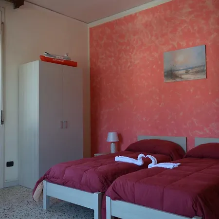 Olympo Bed & Breakfast 3*